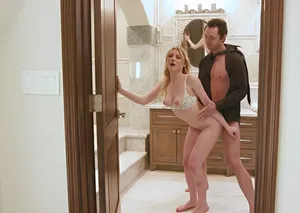 BBAN-439 Mặt trái của lệnh cấm lãng mạn. Những cô gái đồng tính nữ thần tượng thất vọng với cái lưỡi ướt át thè ra